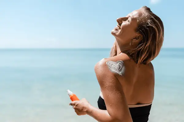 The Sun & Your Skin: 5 Great Tips For Summer Skincare